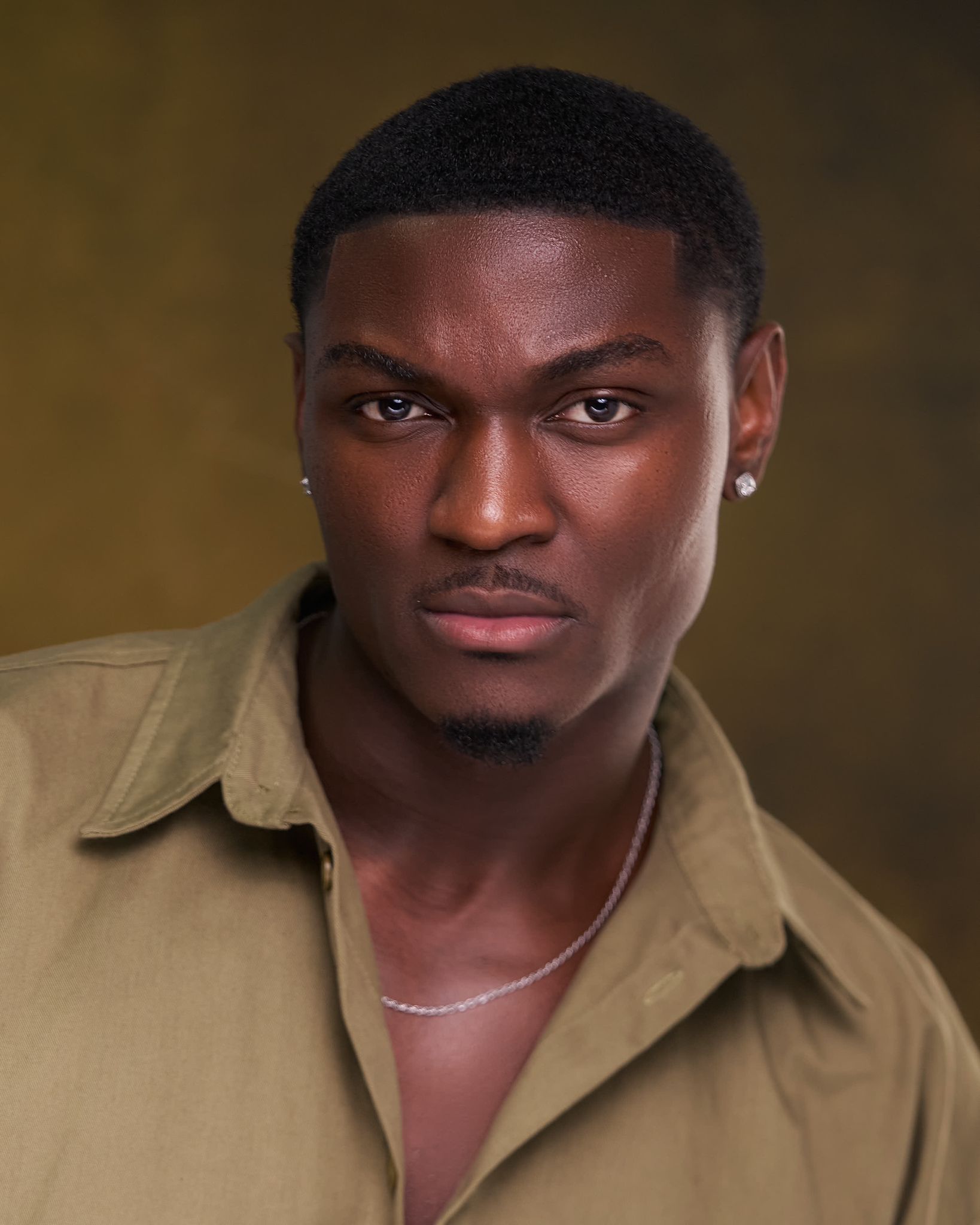 SHALOM OSOBA HEADSHOT1